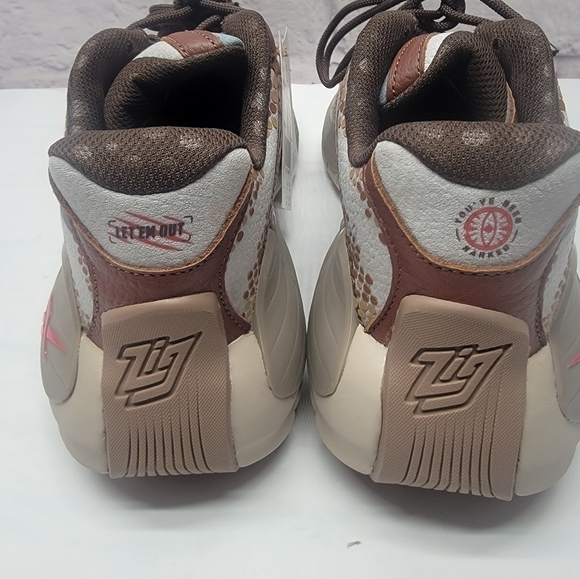 REEBOK ZIG KINETICA 2.5 JURASSIC WORLD HQ6263 MEN\'S SIZE 11.5 main image 8